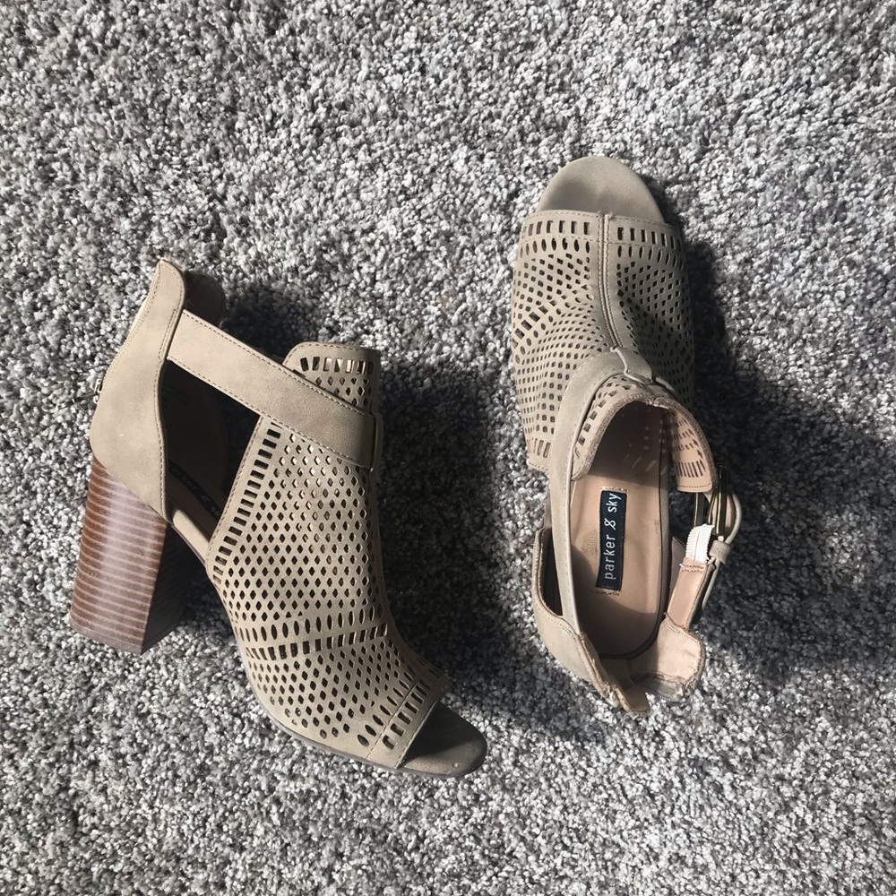Parker and Sky Open Toed heels